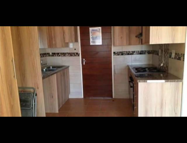 2 BEDROOM PROPERTY TO RENT IN SAVANNA CITY